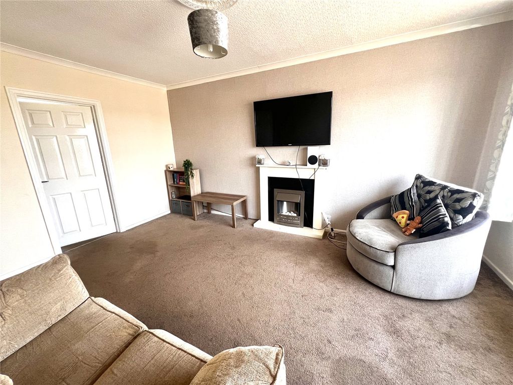 Property photo 3 of 13 Picture No. 10