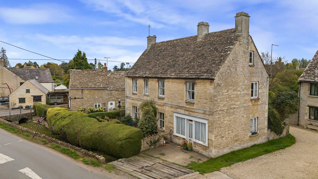 Property photo 1 of 20 Picture No. 01