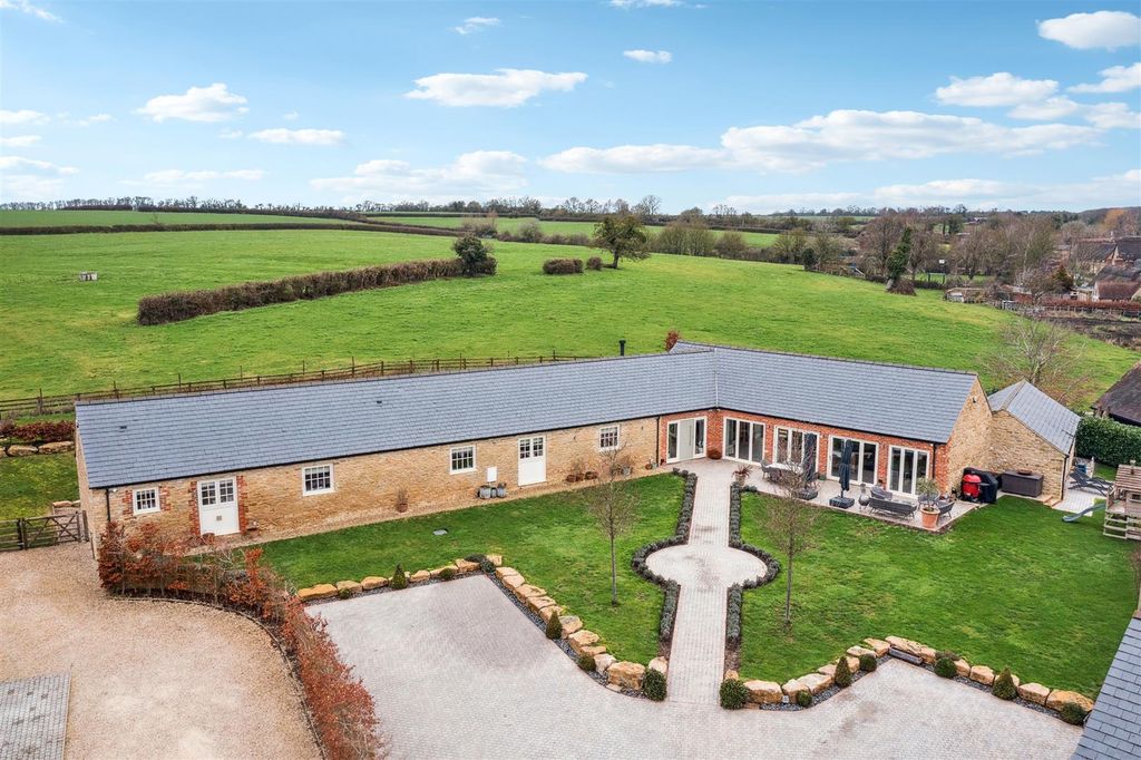 Property photo 1 of 40 Dji_0173-55A53191ee842c0A4F4Cda1d578E14ee.Jpg