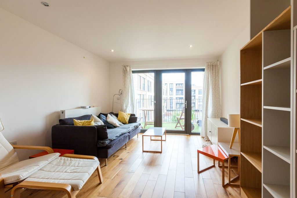 Property photo 1 of 7