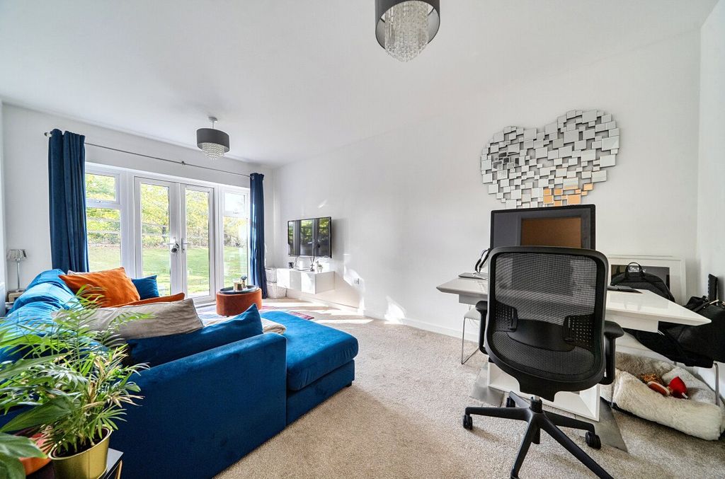 Property photo 3 of 11 Picture No. 07