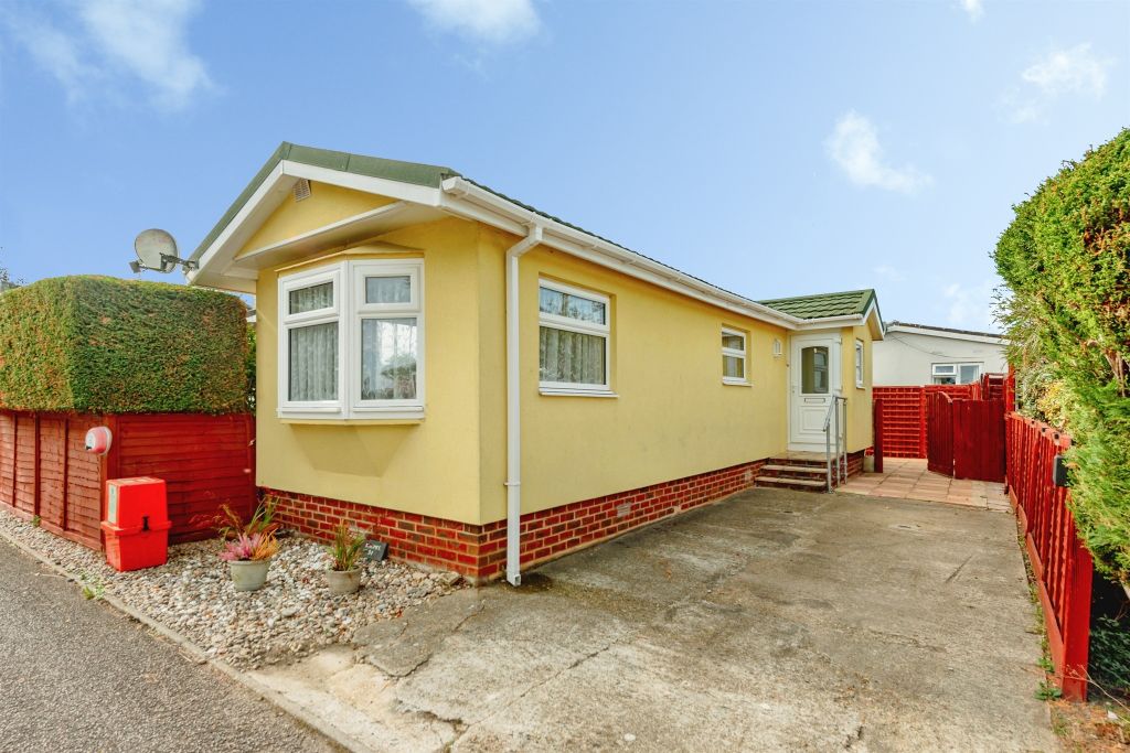 Property photo 1 of 9