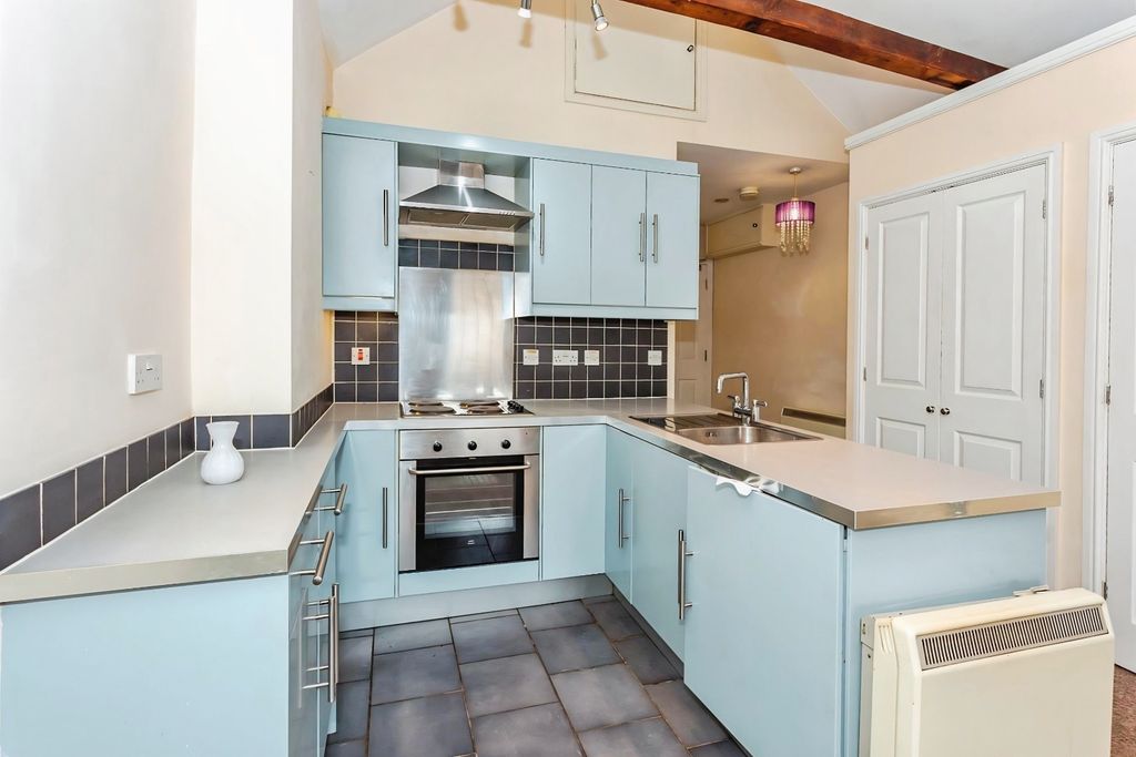 Property photo 3 of 5 Pbox-Img.Jpg