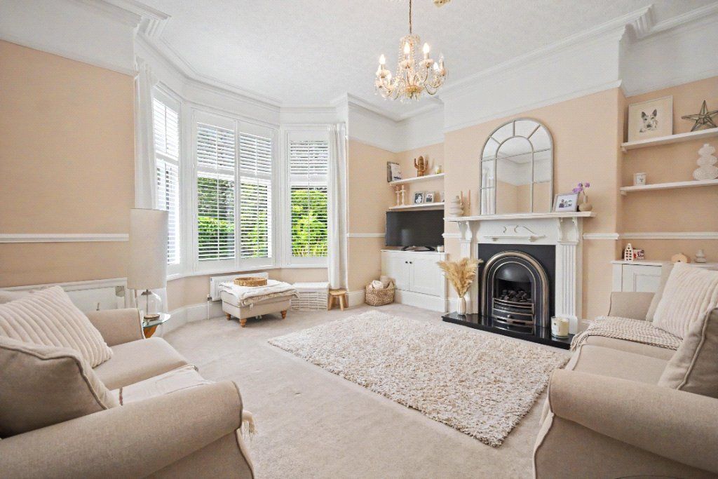 Property photo 2 of 21 Picture No. 22