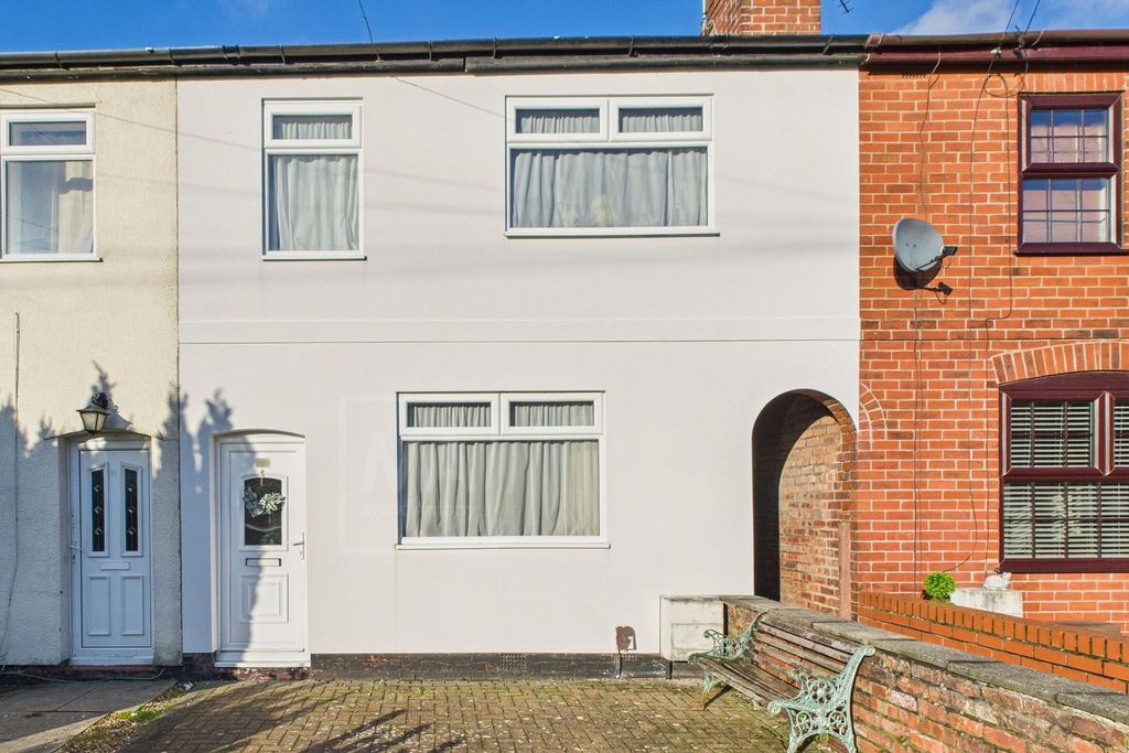 Property photo 1 of 15 Front Exterior