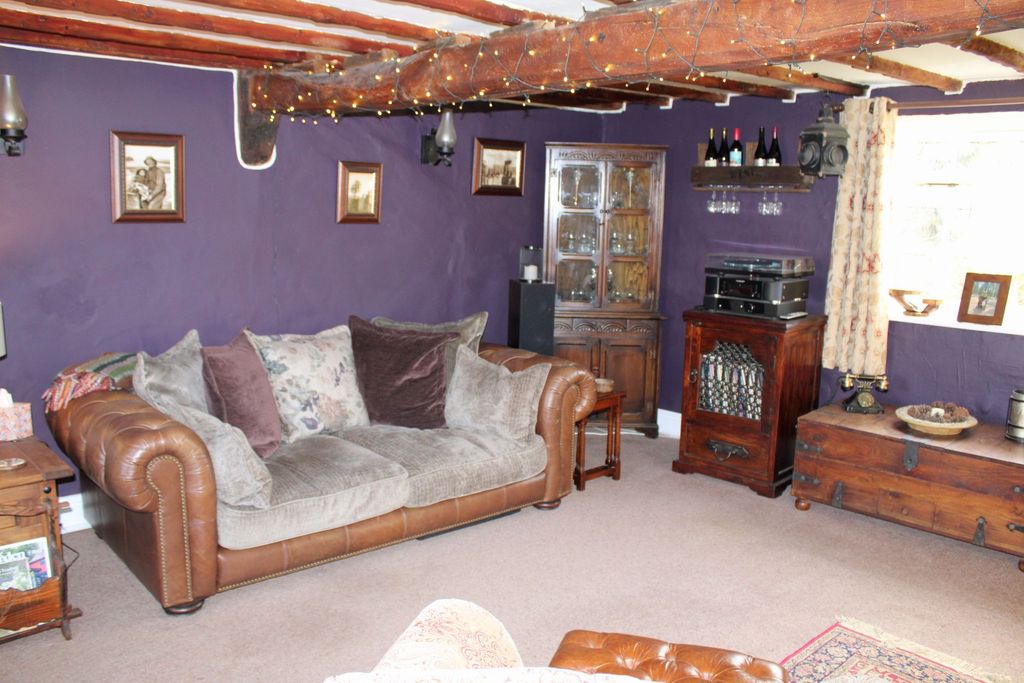 Property photo 3 of 16