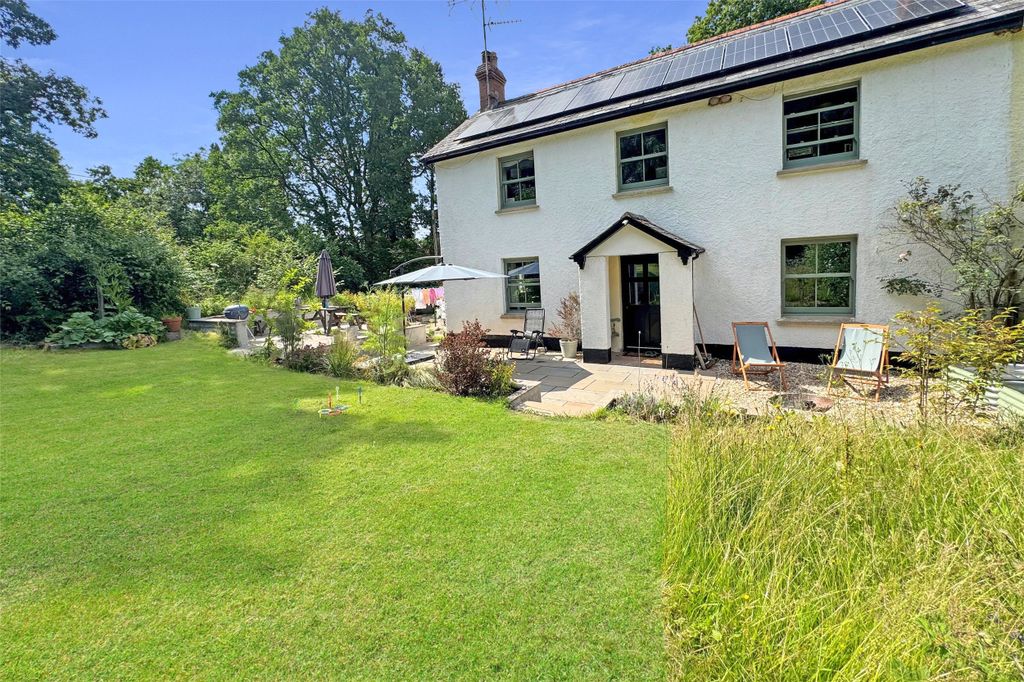 Property photo 1 of 27 1 - Picture No. 37