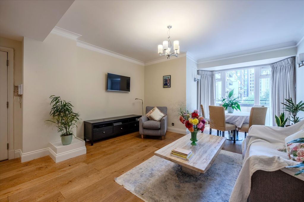 Property photo 1 of 12 Image