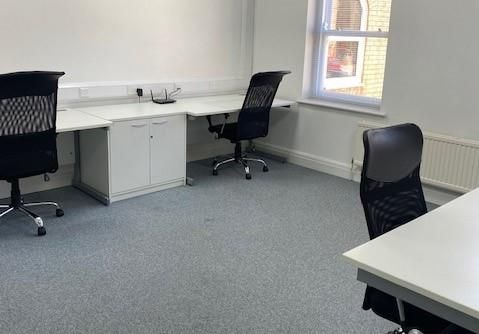 Property photo 3 of 6