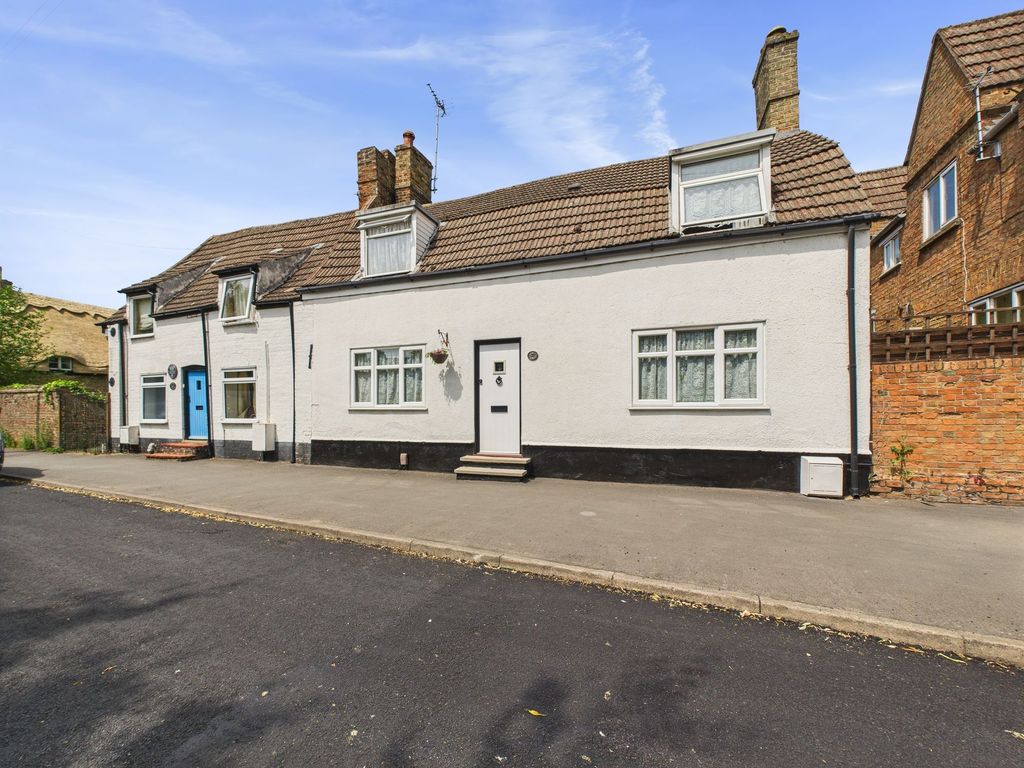 Property photo 1 of 23