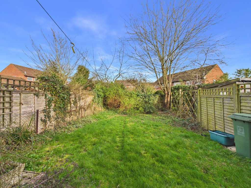 Property photo 3 of 16 Garden