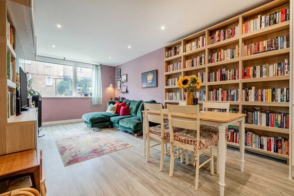 Property photo 2 of 19 1487877-6-1A05d6E...