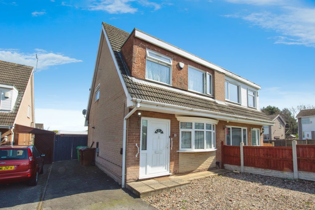 Property photo 1 of 12