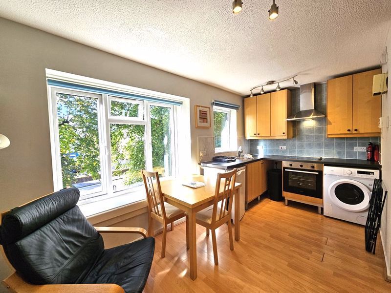 Property photo 2 of 11 Photo 9