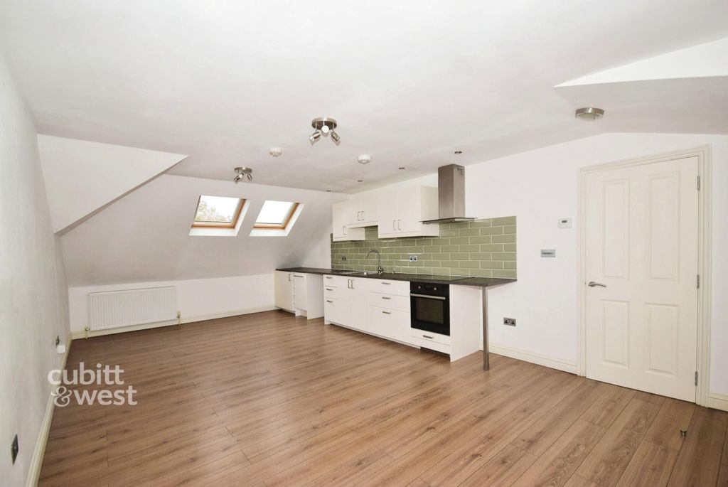 Property photo 1 of 10 Editedimage-41350...