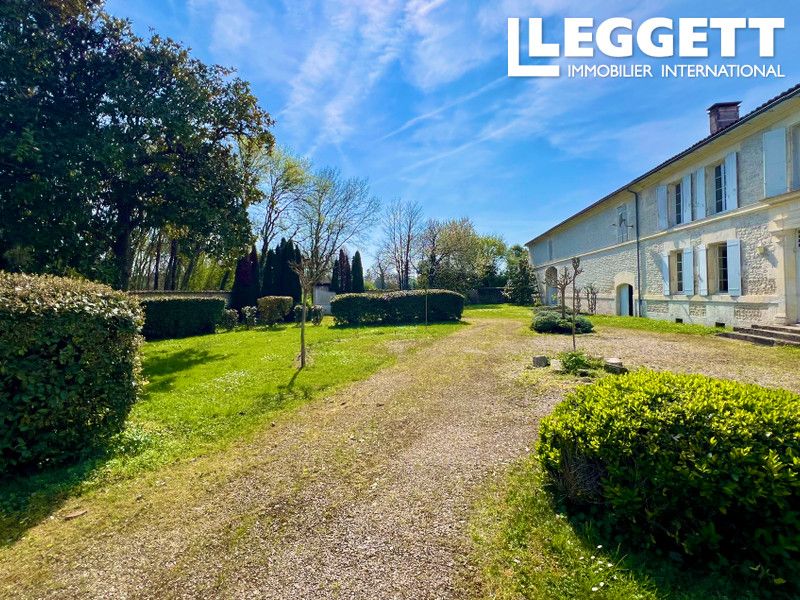 Property photo 2 of 10