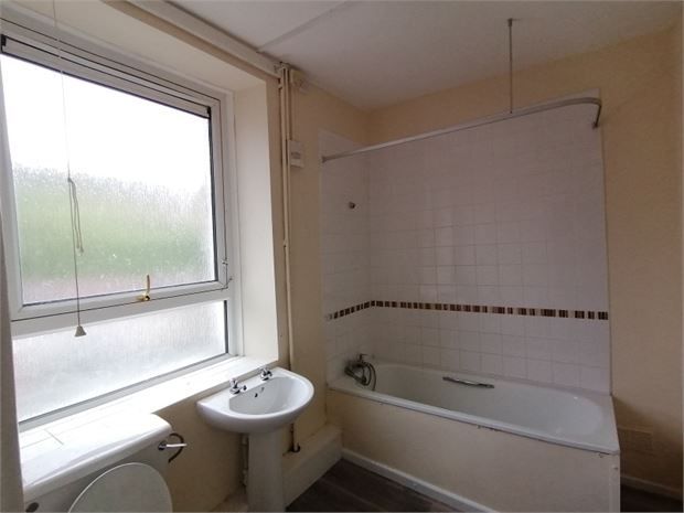 Property photo 3 of 6 Bathroom