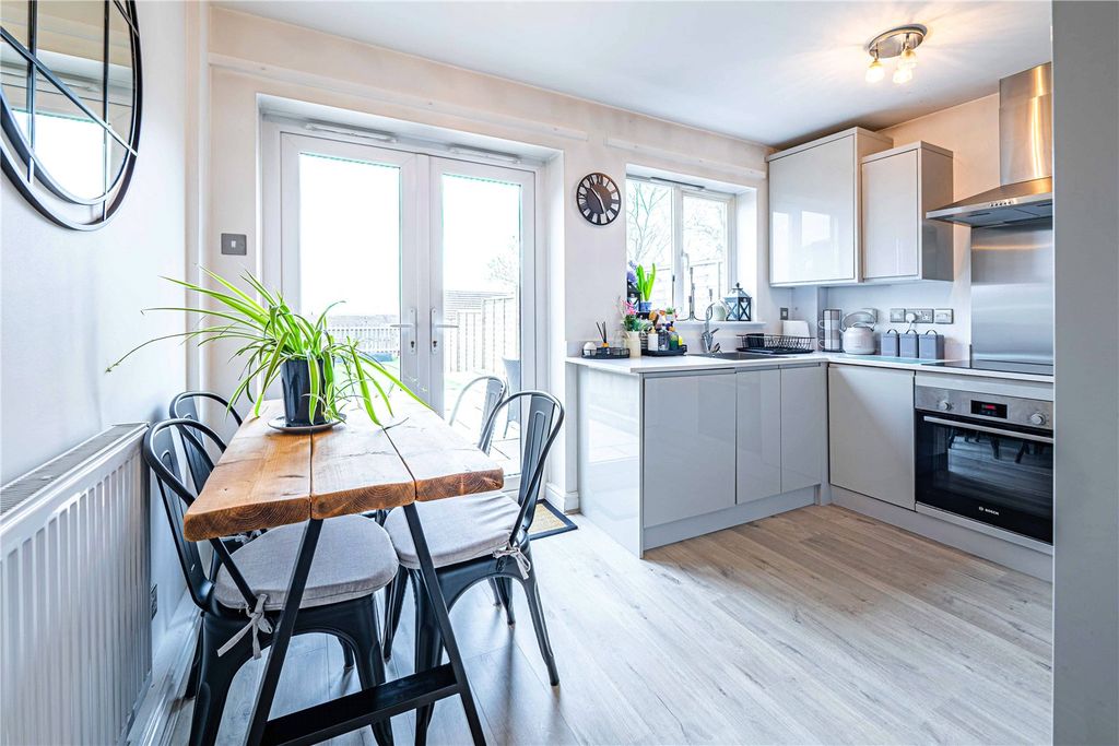 Property photo 3 of 17 Picture No. 08