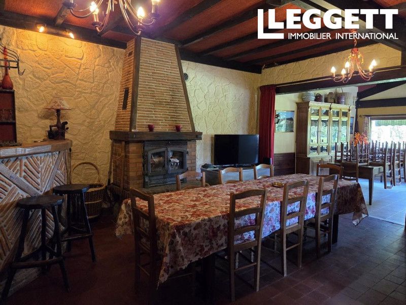 Property photo 3 of 10