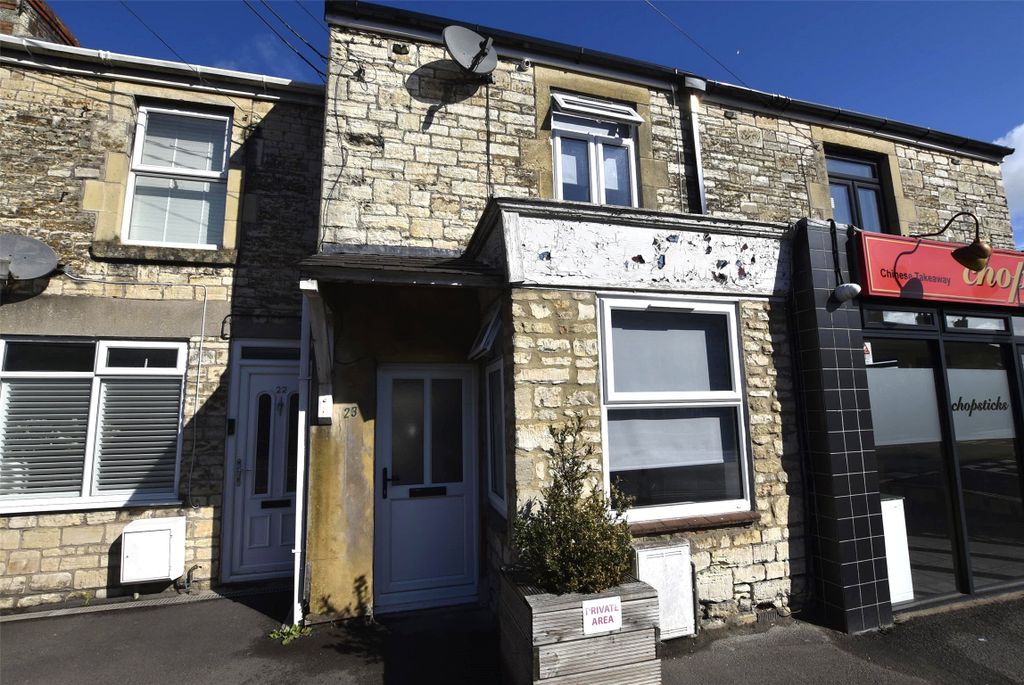 Property photo 2 of 12 External