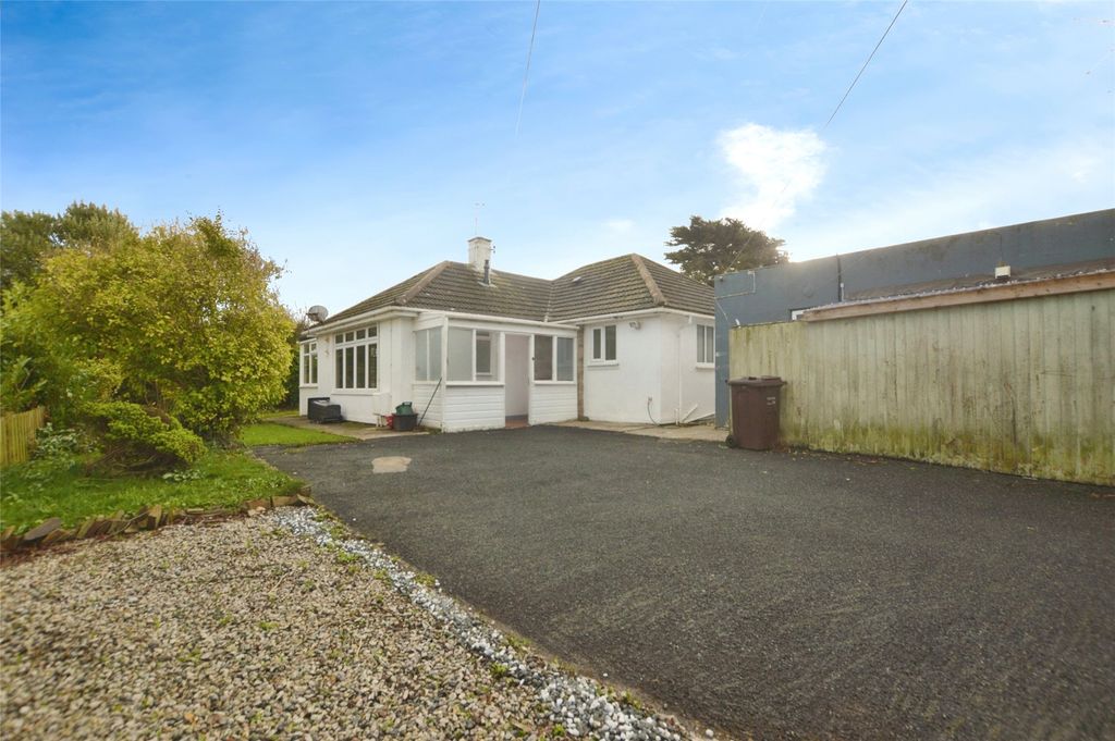 Property photo 1 of 20 Picture No. 12