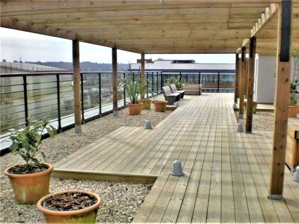 Property photo 2 of 13 Picture No. 37