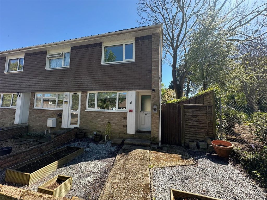 Property photo 1 of 11 Front.Jpg