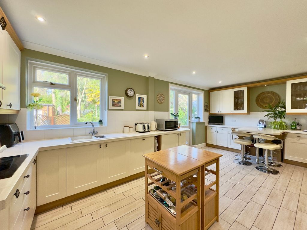 Additional image 6 of 5 bed detached house for saleElgin Road, Talbot Woods, Bournemouth BH4