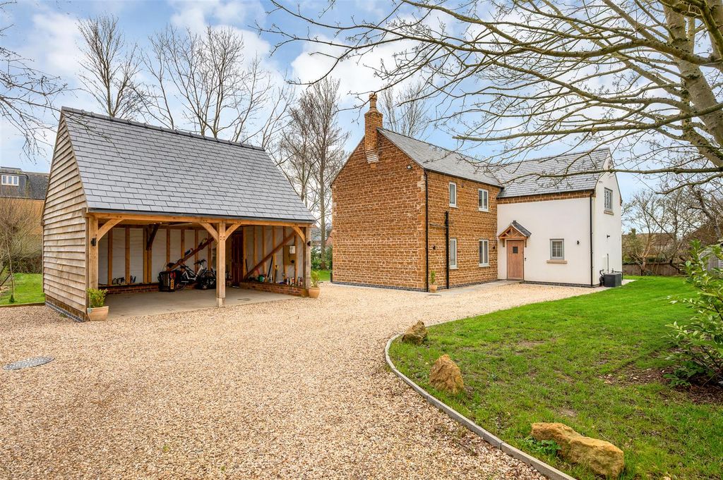 Property photo 1 of 29 1A Chapel Lane Web Ph-21.Jpg