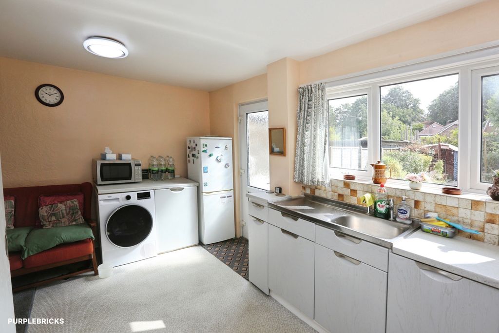 Property photo 3 of 26