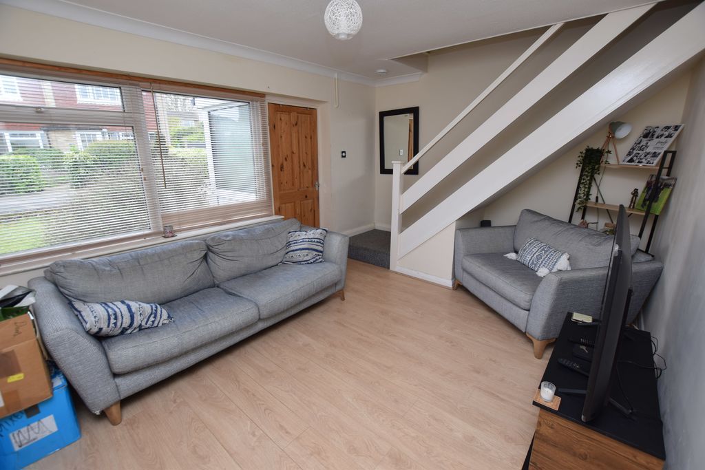 Property photo 2 of 8 Photo 9