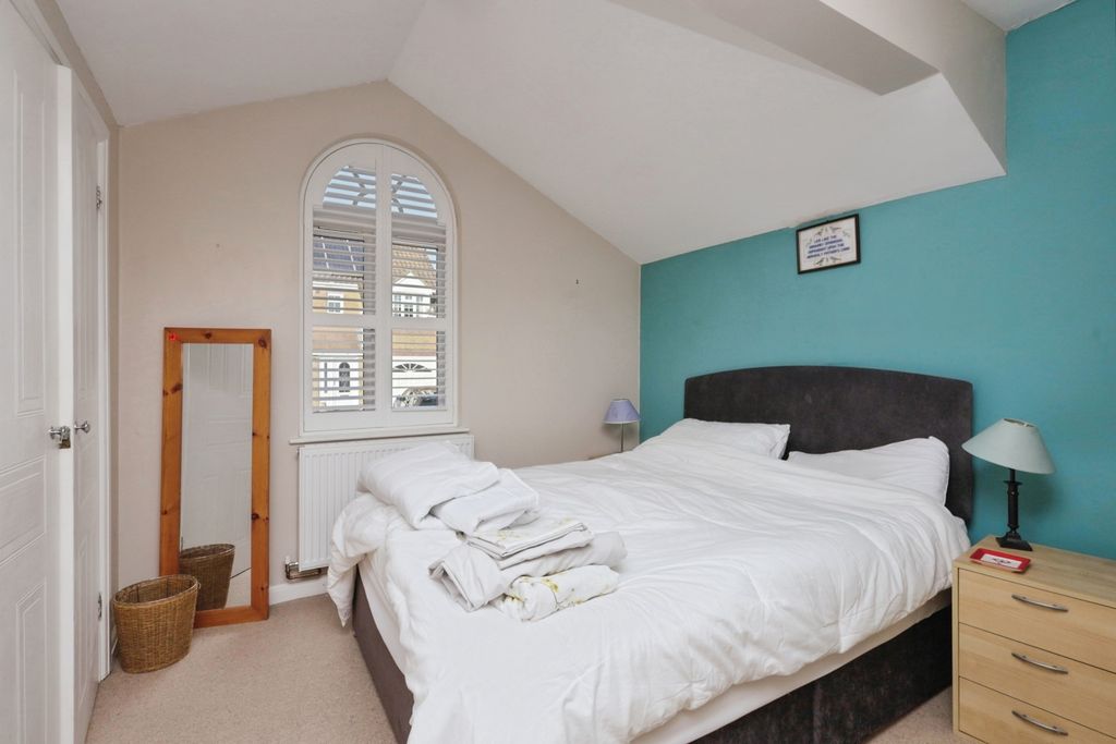 Additional image 9 of 4 bed detached house for saleMagnolia Close, Heathfield, East Sussex TN21