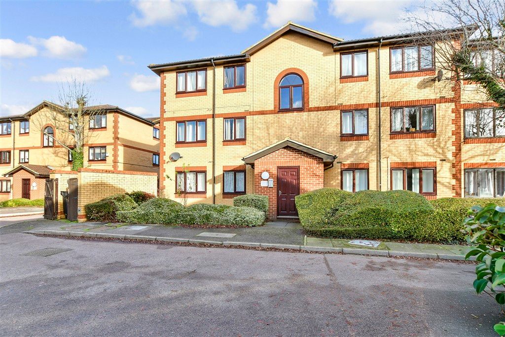 Property photo 1 of 8 External (Web)