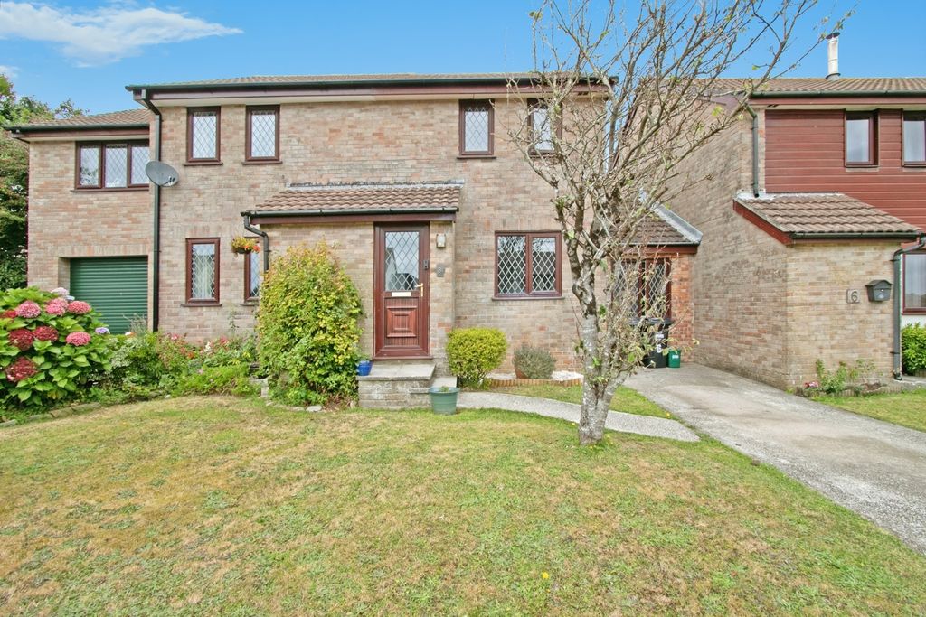 Property photo 1 of 14 Photo