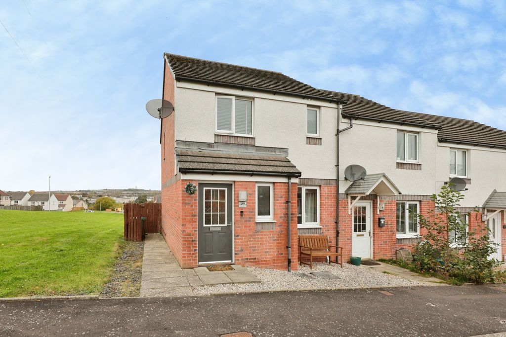 Property photo 1 of 25 Rear Garden
