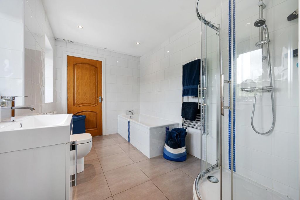Additional image 32 of 6 bed property for saleMoorlands Court, Darwen BB3