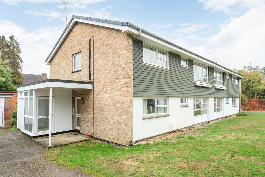 Property photo 1 of 11