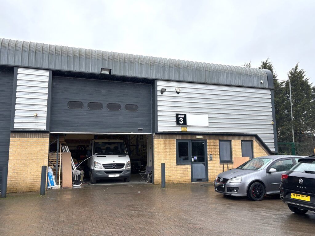 Property photo 2 of 6