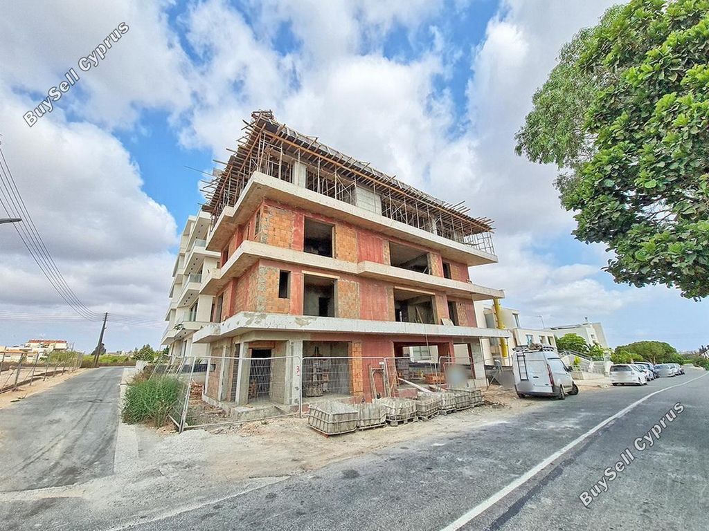 Property photo 1 of 3