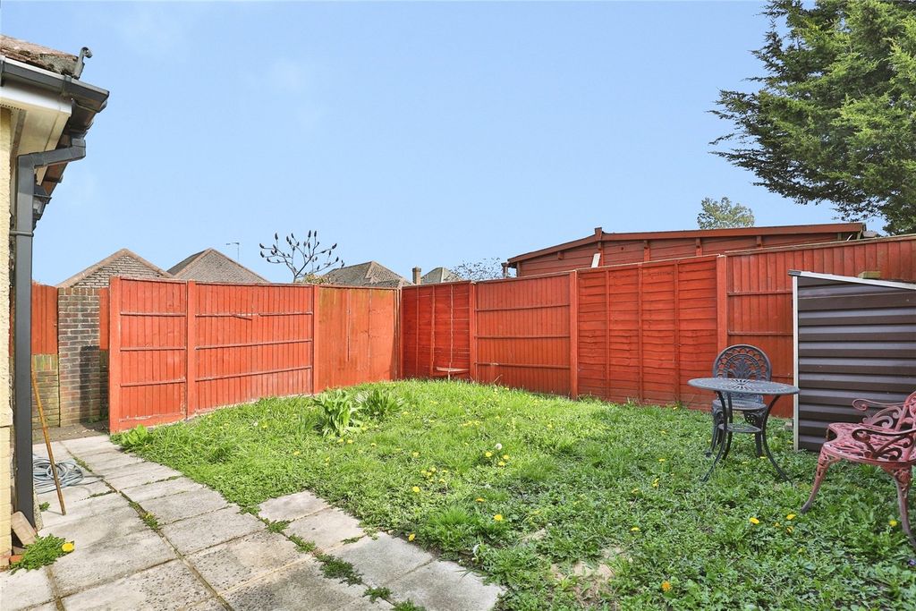 Property photo 2 of 21 Rear