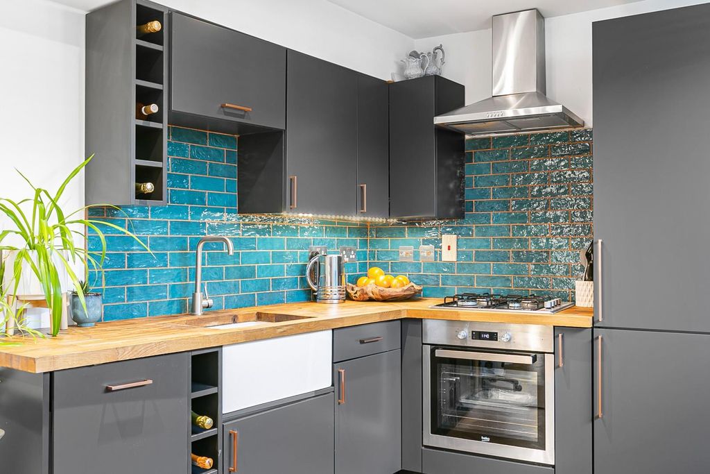 Property photo 2 of 26 26_64795.Jpg