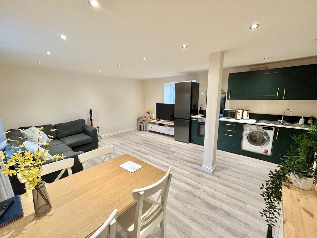 Property photo 2 of 8 Living Room