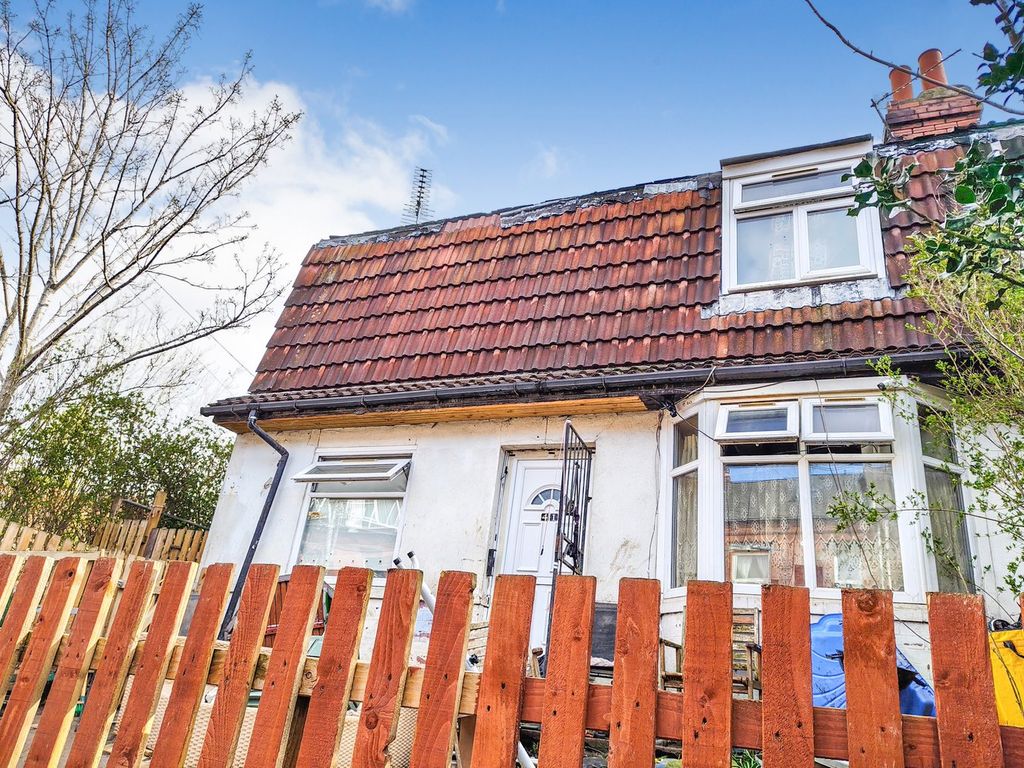 Property photo 3 of 3