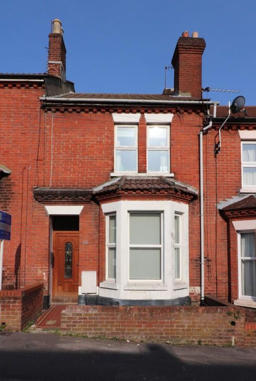 Property photo 1 of 9