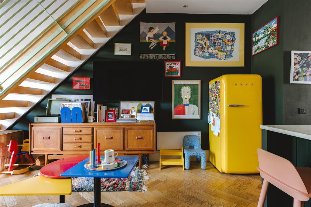 Property photo 2 of 46 Red_Square-32.Jpg