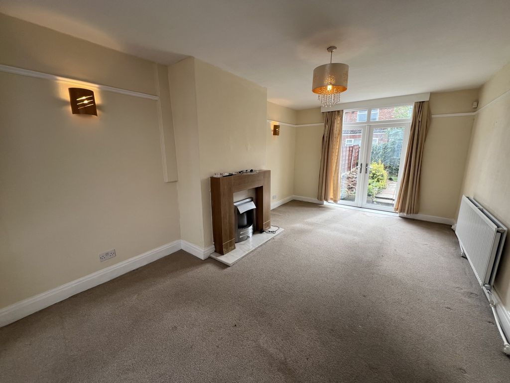 Property photo 3 of 8 Living Room