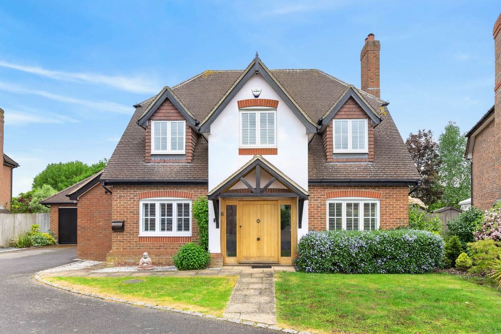 Property photo 1 of 35