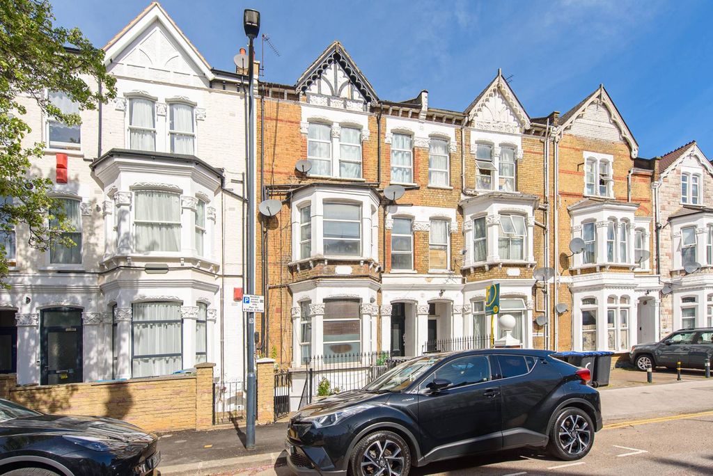 Property photo 1 of 4