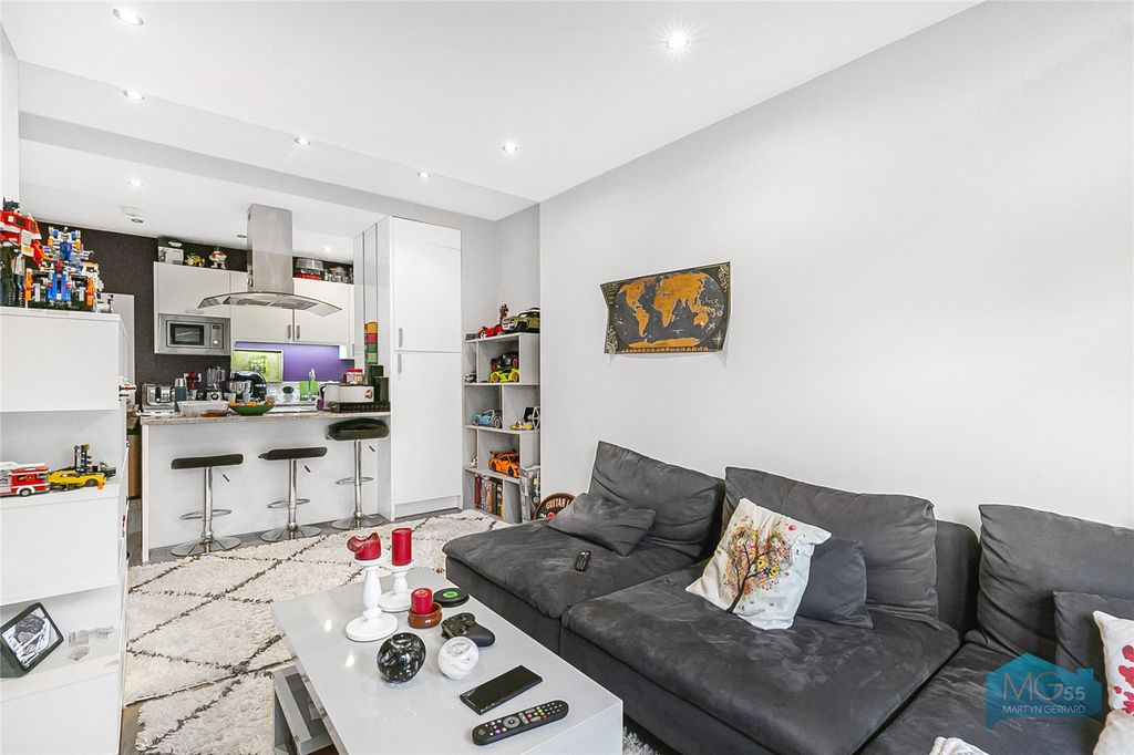 Property photo 2 of 14 Picture No. 42