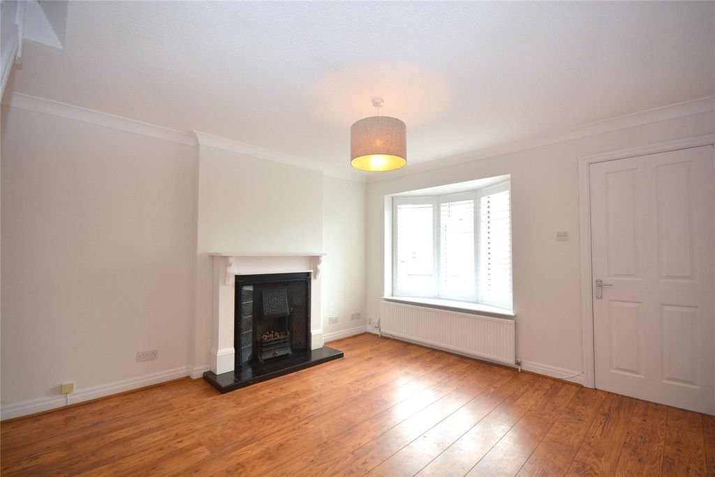 Property photo 3 of 9 Picture No. 11
